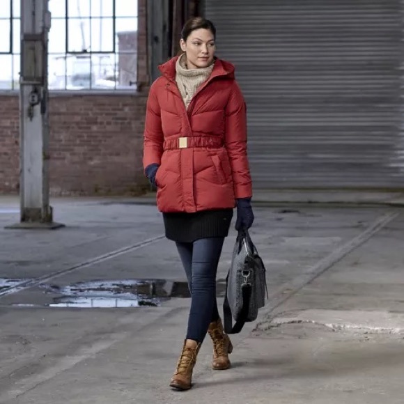 New Timberland Crystal Lake Midrise Skinny Jeans - Medium Wash with Fading - Picture 5 of 8